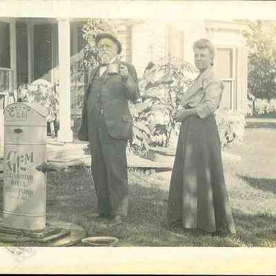 Postcard of Dr. Harry and Mrs. Haag