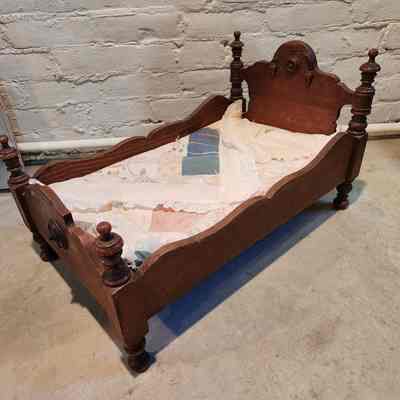 Child's Walnut Baby Doll Bed & Bedclothing