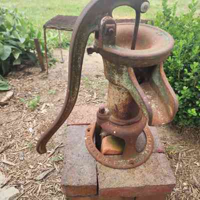 Humphries Water Pump