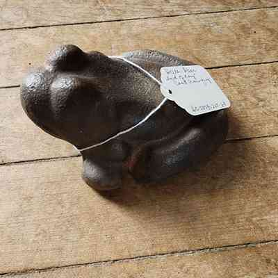 Heller-Aller End of Day Cast Iron Frog Doorstop