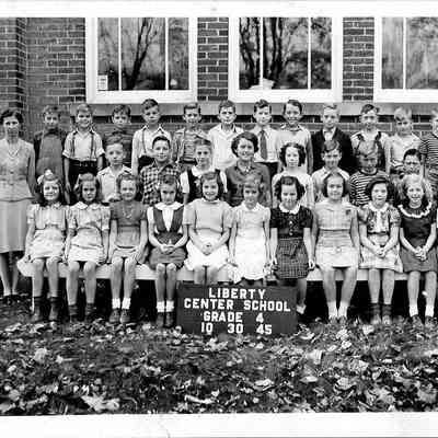 1945 Liberty Center School Grade 4