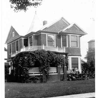 Two Photos of the House at theCorner of Damascus and Maple Streets in Liberty Center