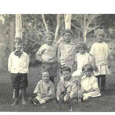 Dan and Florence Sharpe's Children