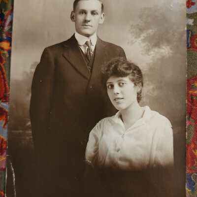 Dr. Talbott & Wife Susan Cabinet Card