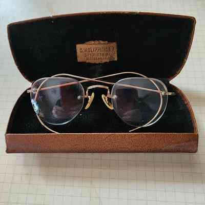 CW Clippenger, Optometrist, Napoleon O, 1/20 10KT Gold Rim Eyeclasses, Case