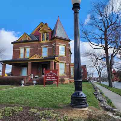 Napoleon, Ohio Street Lamp, 19402's Union Metal, Canton, Oh
