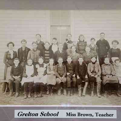 Grelton School, Year Unknown, Class Photo, Teacher, Miss. Brown