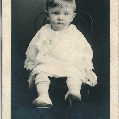 Post card of Kenneth Charles Starkey, 8 months, 1923