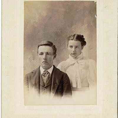 Photo of Man and Woman in the Mohler/Follett Family