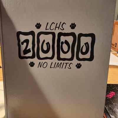 2000 Liberty Center High School Yearbook