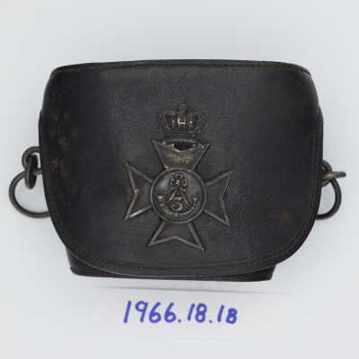 1900-1914 Victoria Rifles of Canada crossbelt pouch.