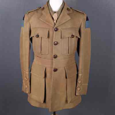 1917-1918 52nd Battalion Lieutenant's Service Dress Jacket