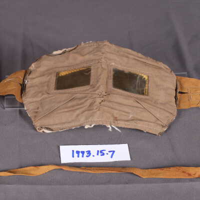 1916-1918 Canadian Expeditionary Force anti-gas goggles