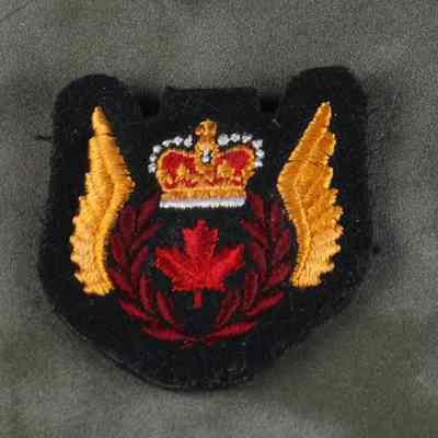 1968-1970 Canadian Forces Flight Crew wing qualification badge.