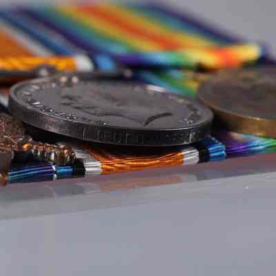 Medal Rim Left