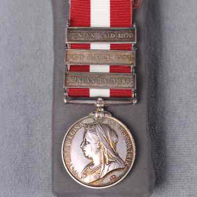 1866-1870 Canada General Service Medal, bars "Fenian Raid 1866", "Red River 1870", "Fenian Raid 1870" (un-named)