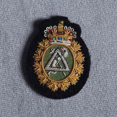 1975-present Canadian Forces Dental Branch officer's beret badge