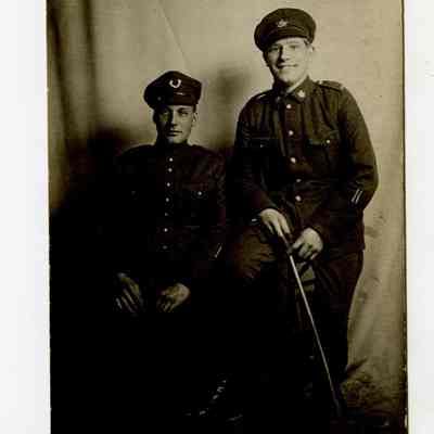 Postcard "A RPPC of two 8th Battalion Privates."