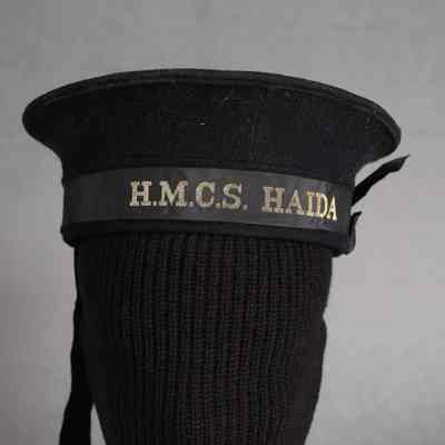 1940's RCN Seaman's Cap w/HMCS HAIDA tally