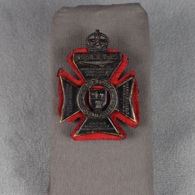 Badge, Cap