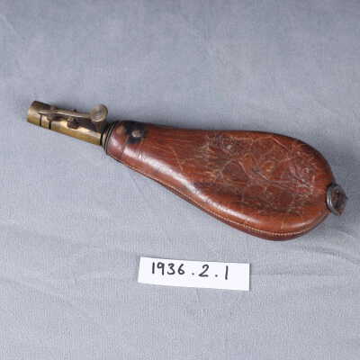 19th Century Canadian civilian leather shot bag.