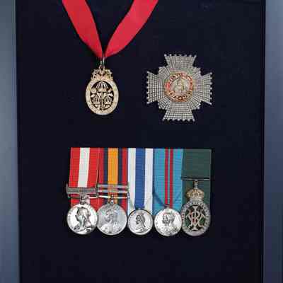 1866-1870 Canadian General Service Medal, bar "Fenian Raid 1866" to Pte. S. Hughes 49th Bn.