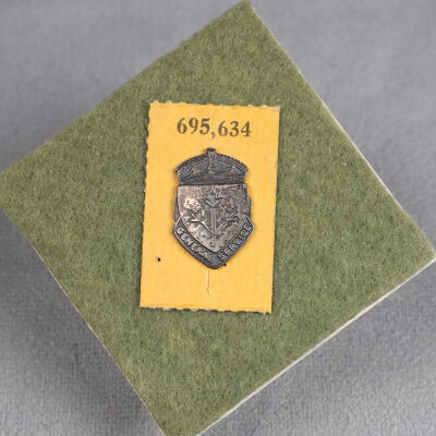 Badge, Military