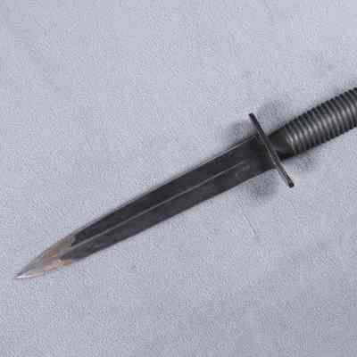 1940-1945 British/Canadian Army Sykes-Fairbairn Commando fighting knife