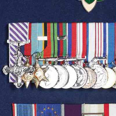 1939-1945 Defence Medal.