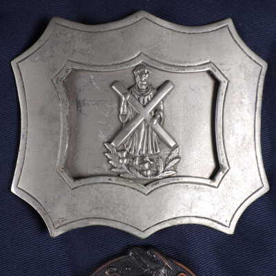 1916-18 15th Battalion silver baldrick piece - white metal insignia