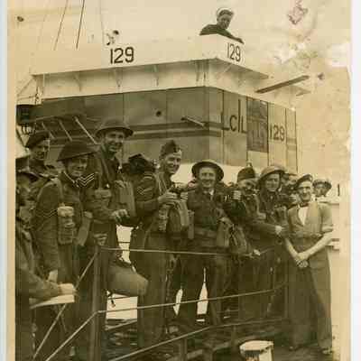 Photograph "R50479 Sergeant Gordon J. Glencross, R.C.A.F., 7th June 1944"