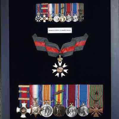 1935 King George V Jubilee Medal (miniature).