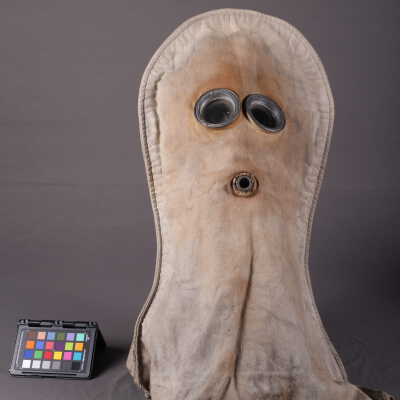 1915 British Army PH anti-gas helmet (hood)
