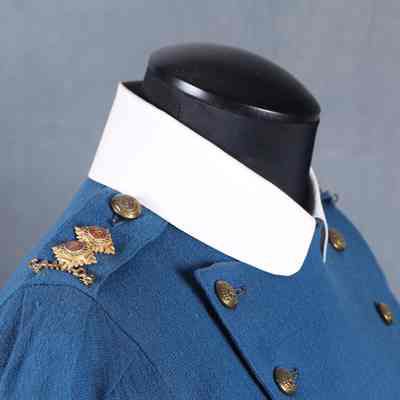 1940-1945 Royal Canadian Army Medical Corps Nursing Sister's uniform blouse collar