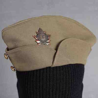 1940s Canadian Women's Service Force Field Service Cap with Badge