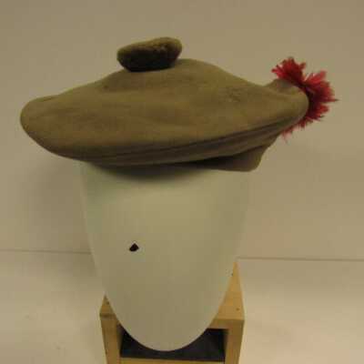 Bonnet (Front View)