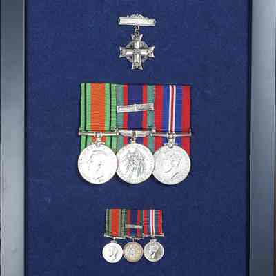 1939-1945 War Medal, miniature