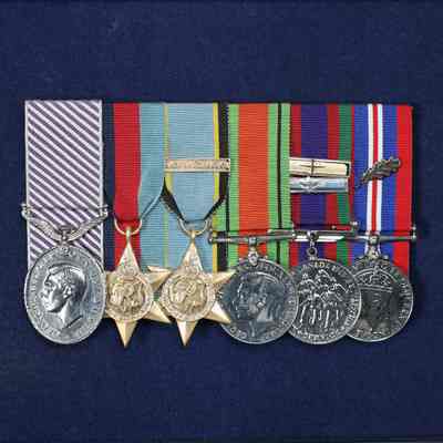 1939-1944 Air Crew Europe Star, w/"France and Germany" bar