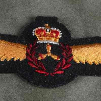 1968-1970 Canadian Forces Flight Engineer's wing qualification badge