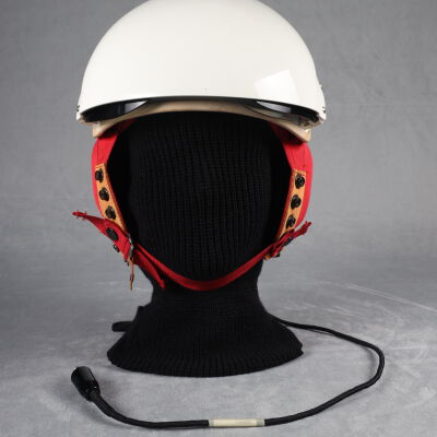 1975-1985 Canadian Forces DH-41-2 flight helmet.