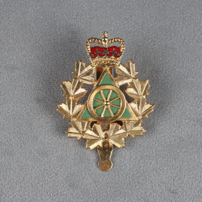 Badge, Cap
