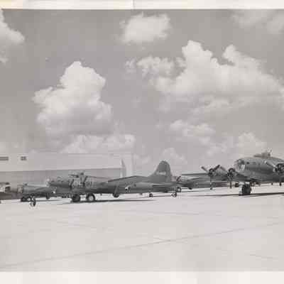 B-17s on Douglas Ramp
