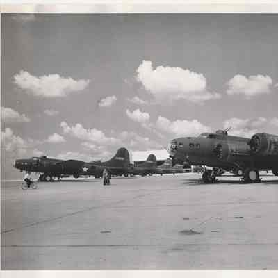 B-17s on Douglas Ramp