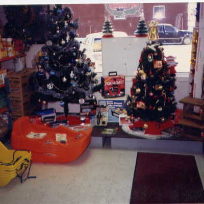 Photograph, Capreol Pro Hardware, December 1989.