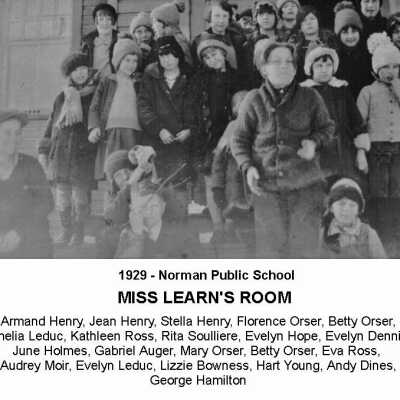 Photograph - Group portrait of Miss Learn's room, Norman Public School, 1929