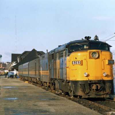 Photograph, VIA Locomotive 6783.