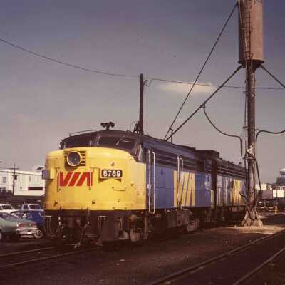 Photograph, VIA Rail Engine 6789.