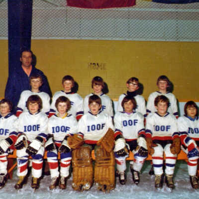 Photograph, 1975-1976 Oddfellows Team.