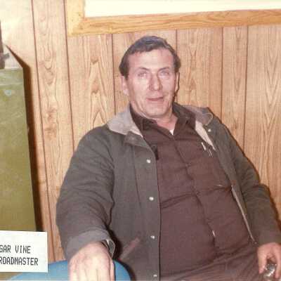 Photograph, Gar Vine, Roadmaster.