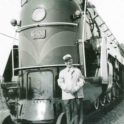 Photograph, Opening Ceremony for CN Rail Express Service, Guelph, Ontario, Locomotive 6400.